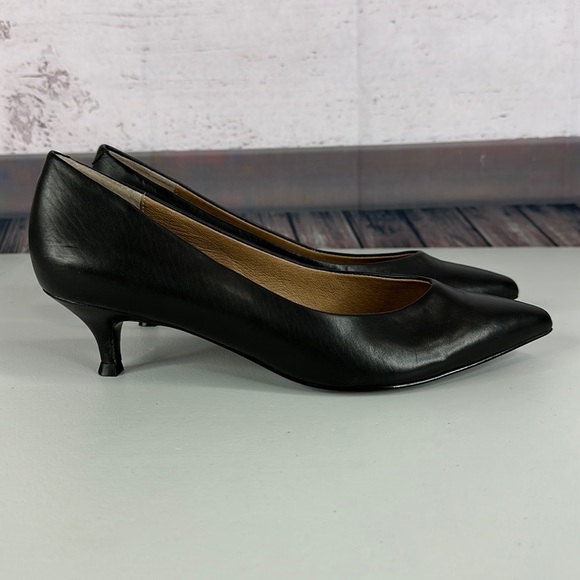 Vionic | Shoes | Vionic Josie Womens Heel 7 Black Leather Kitten Career